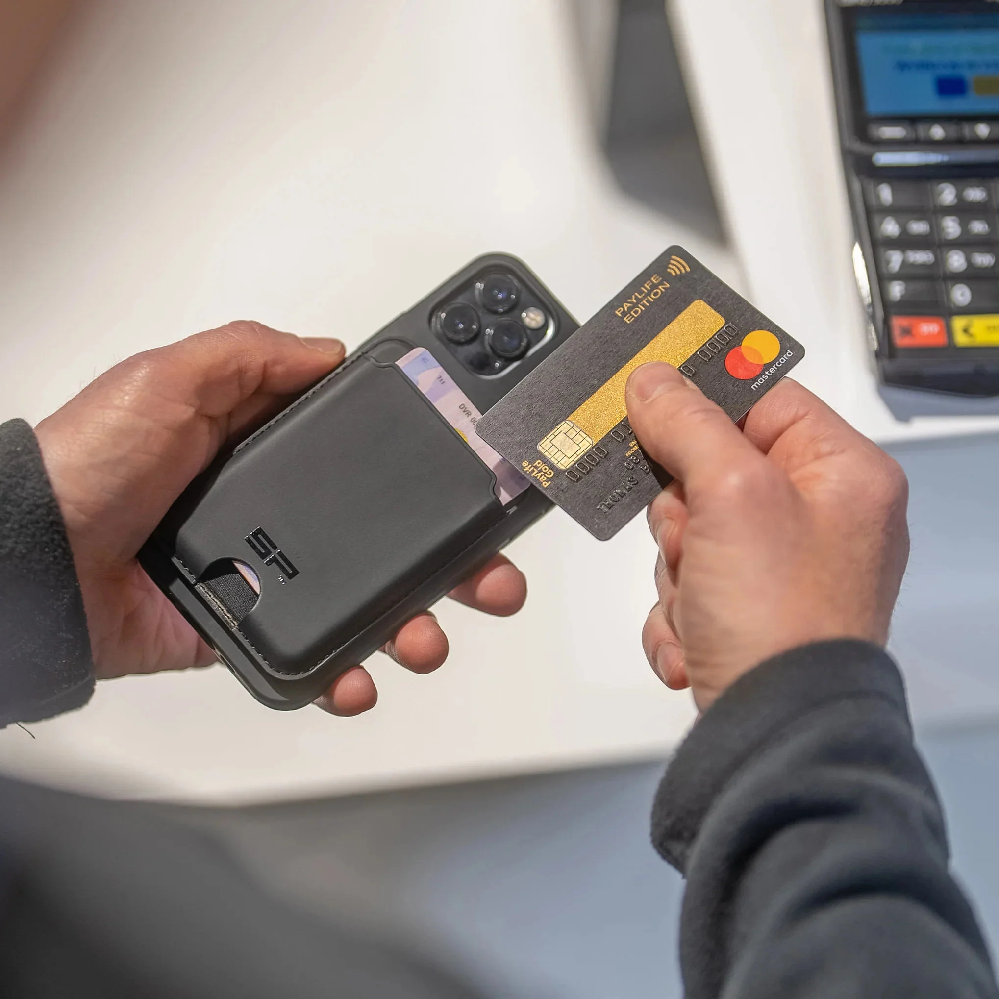 SP Connect Card Wallet - Image 2